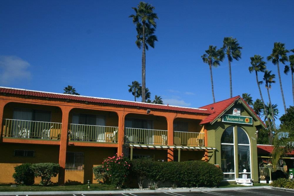 Vagabond Inn Costa Mesa Exterior photo