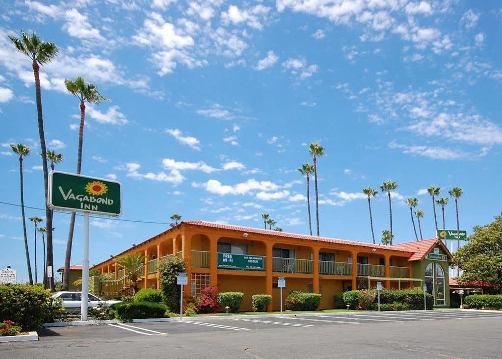 Vagabond Inn Costa Mesa Exterior photo